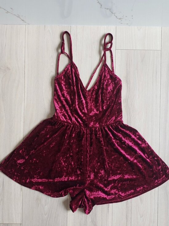 Fragile Pants - Fragile Velvet Romper Womens Small Red Sleeveless Shorts